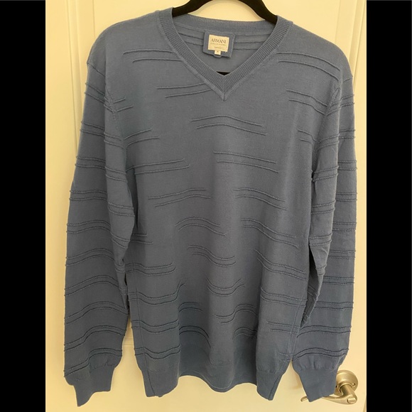 Armani - Picture 3 of 8